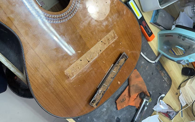 吉他维修,吉他护理,吉他制作,吉他调试,吉他教学